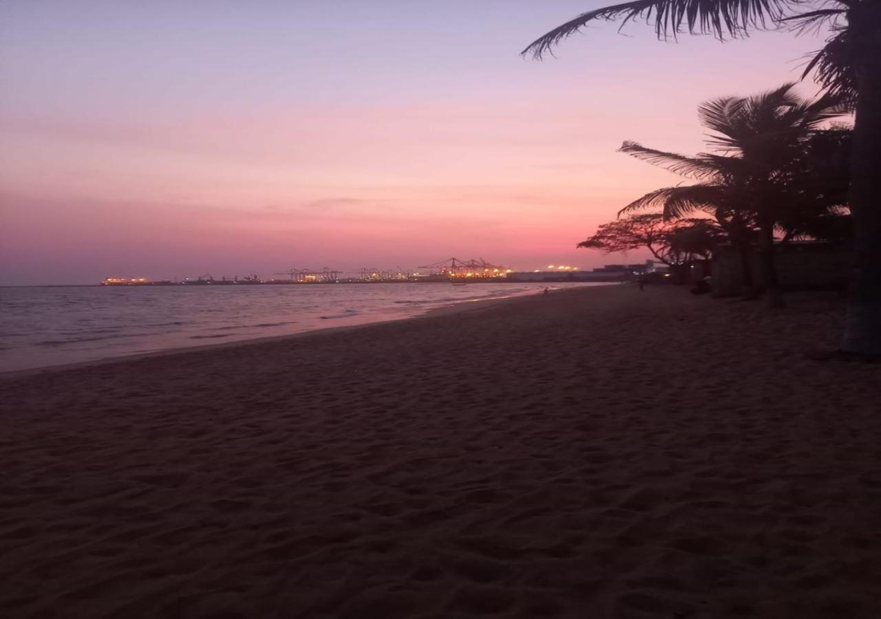 Cocobeach-Hotel Lomé Esterno foto