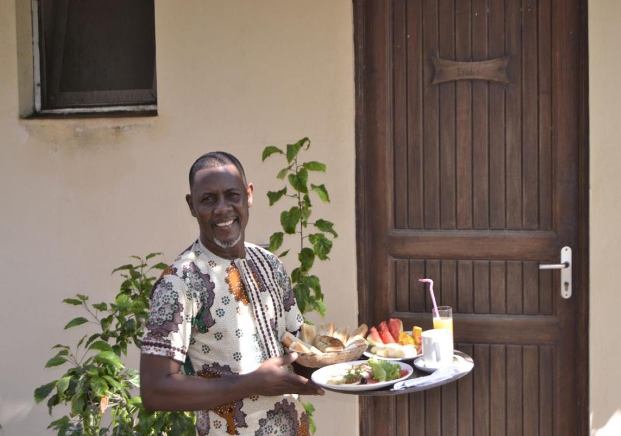 Cocobeach-Hotel Lomé Esterno foto
